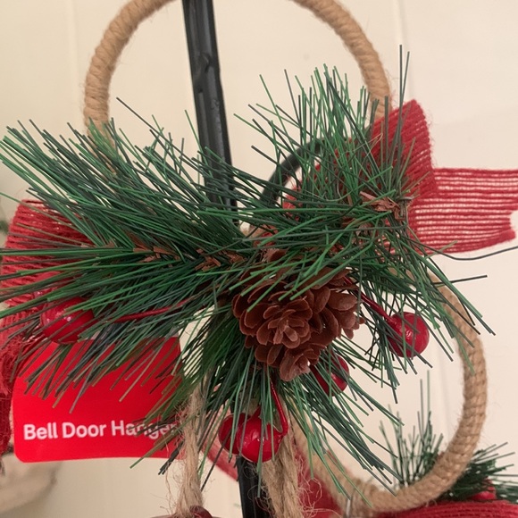 🆕 MERRY BRIGHT Christmas Bells Doorknocker - Picture 7 of 10